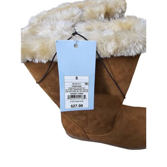 Faux Leather Brown Boot Cat and Jack Girls Size 5 NEW with Tags - Picture 5 of 5